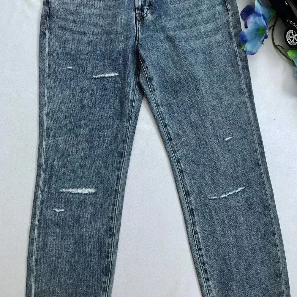 Free People Sandrine Rose NWT Medium Wash Distressed Jeans Women 27 - Picture 3 of 10